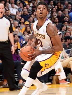 保持语义自 保持语义自